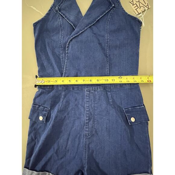 Active USA Women's M Notched Collar Halter Style Neck Denim Shorts Romper Blue - Picture 12 of 16